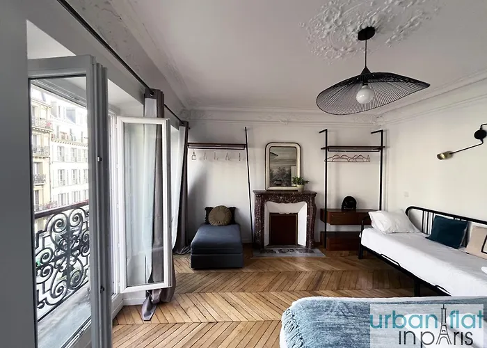 Urban Flat 99 - Spacious 6 Bdr Apartment In Paris